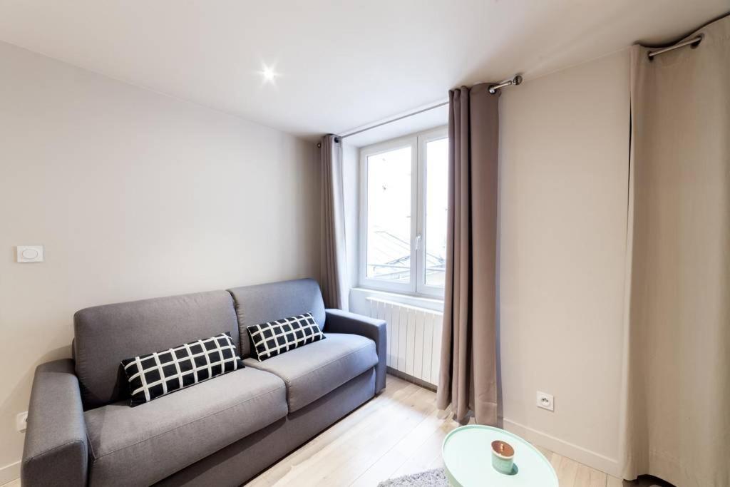 Studio Parfaitement Equipe - Metro Cordeliers Ail Lyon Exterior foto